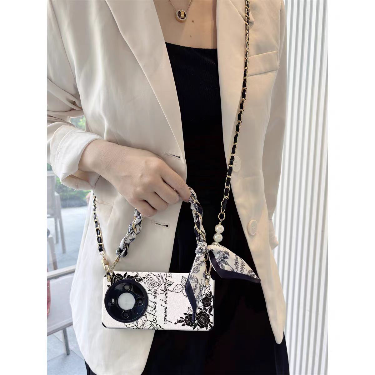 Shockproof Scarves Phone Chain Crossbody long chain Phone Case for iPhone 16/15/14/13